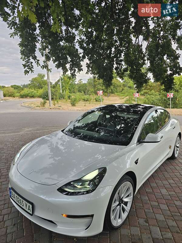 Седан Tesla Model 3 2021 в Кропивницькому фото 7 Седан Tesla Model 3 2021 в Кропивницькому