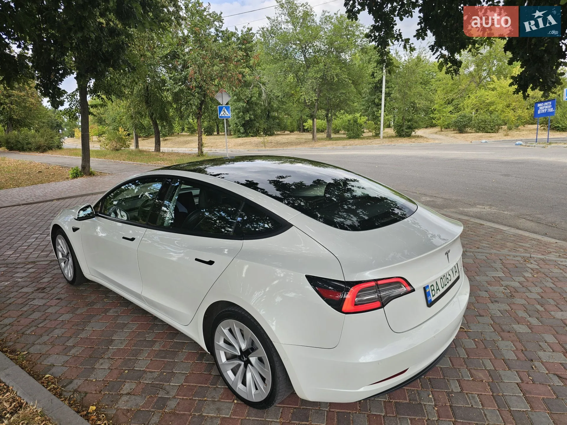 2021 Tesla Model 3 - мініатюра 11