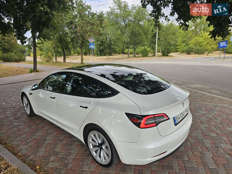 Седан Tesla Model 3 2021 в Кропивницком фото 11 Седан Tesla Model 3 2021 в Кропивницком