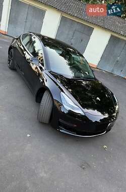 Седан Tesla Model 3 2018 в 