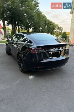 Седан Tesla Model 3 2018 в 