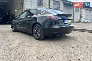 Седан Tesla Model 3 2019 в 