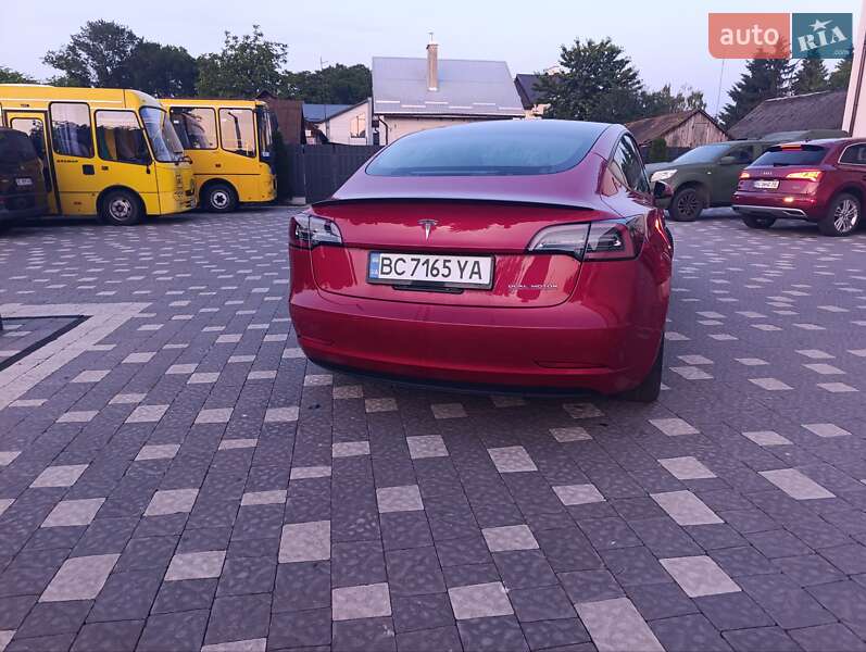 Седан Tesla Model 3 2021 в Львове фото 36 Седан Tesla Model 3 2021 в Львове