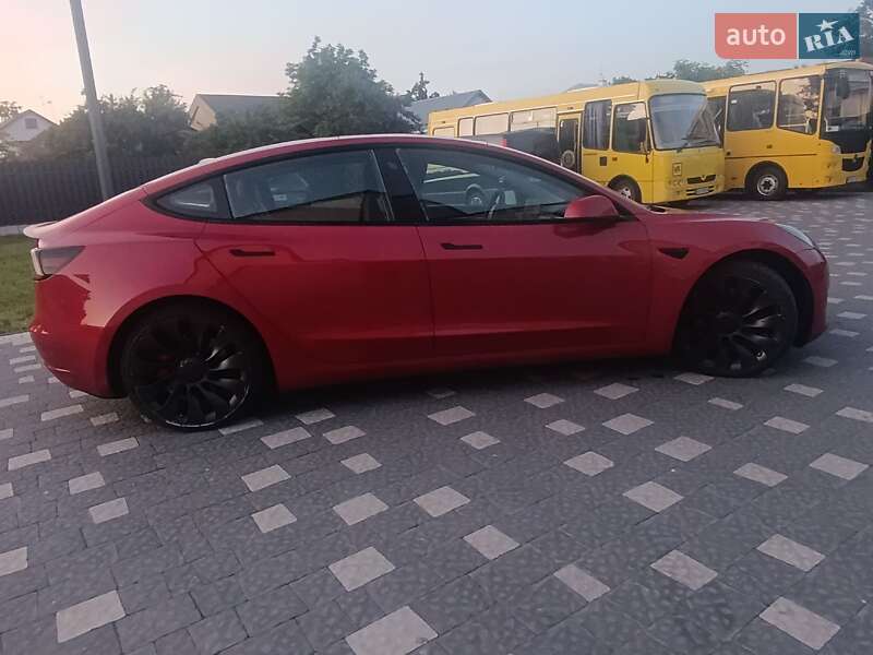 Седан Tesla Model 3 2021 в Львове фото 44 Седан Tesla Model 3 2021 в Львове