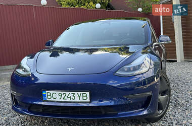Седан Tesla Model 3 2019 в 