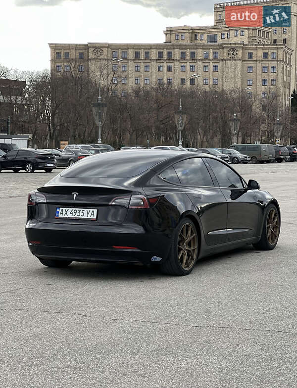 Седан Tesla Model 3 2021 в Харькове фото 2 Седан Tesla Model 3 2021 в Харькове