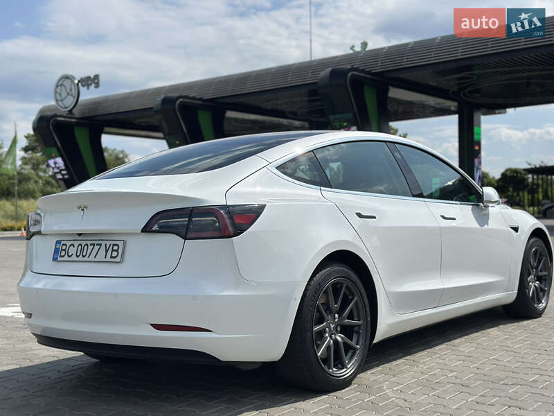 Седан Tesla Model 3 2019 в Львове фото 3 Седан Tesla Model 3 2019 в Львове
