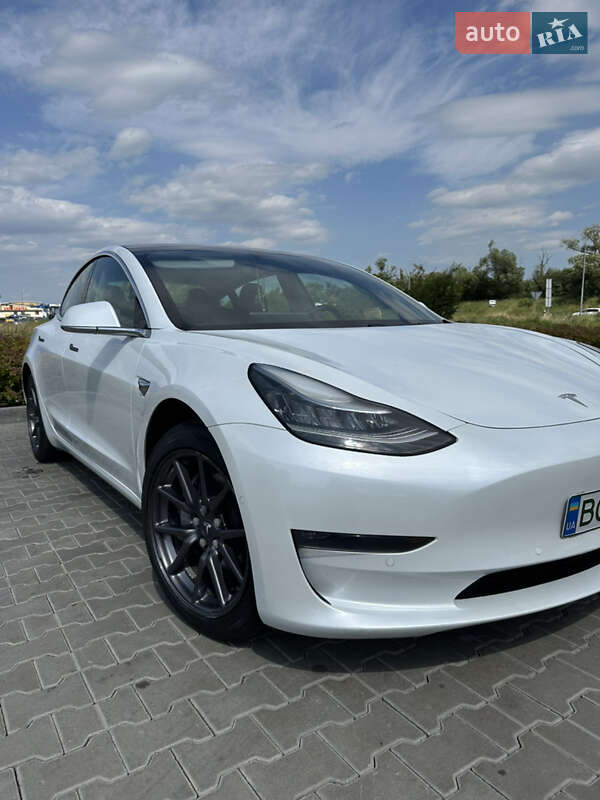 Седан Tesla Model 3 2019 в Львове фото 6 Седан Tesla Model 3 2019 в Львове