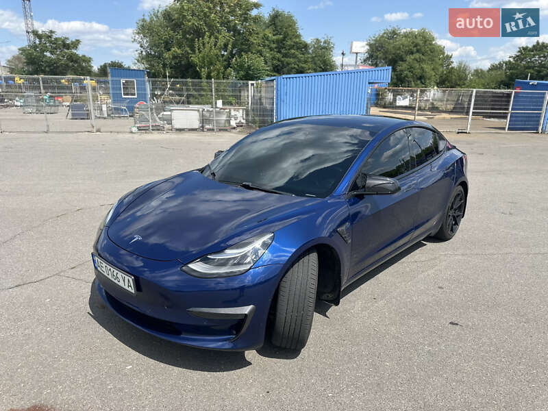 Седан Tesla Model 3 2019 в Днепре