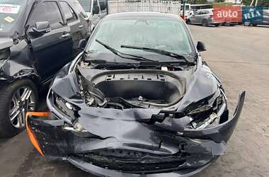 Седан Tesla Model 3 2024 в 