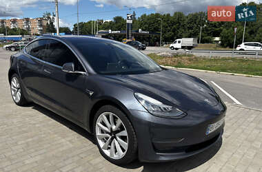 Седан Tesla Model 3 2018 в 