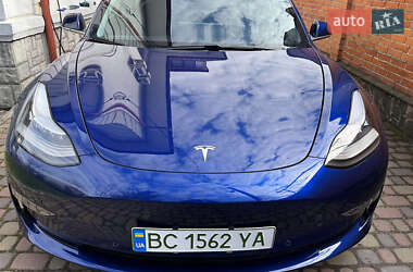 Седан Tesla Model 3 2018 в 