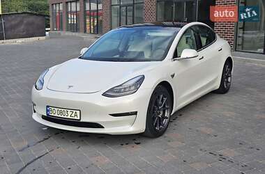 Седан Tesla Model 3 2019 в 