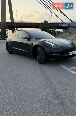 Седан Tesla Model 3 2022 в Киеве фото 3 Седан Tesla Model 3 2022 в Киеве