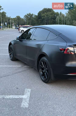 Седан Tesla Model 3 2022 в Киеве фото 16 Седан Tesla Model 3 2022 в Киеве