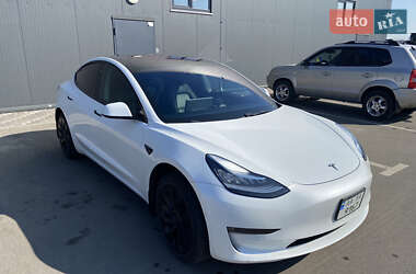 Седан Tesla Model 3 2018 в 