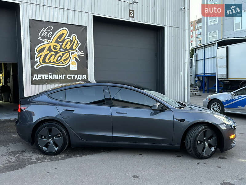 Седан Tesla Model 3 2023 в Белой Церкви