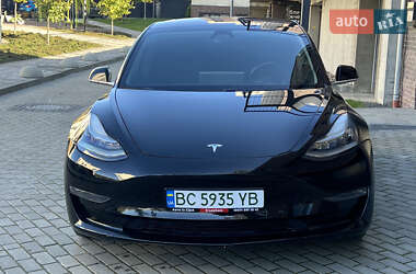 Седан Tesla Model 3 2019 в 