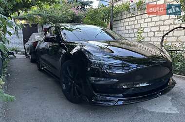 Седан Tesla Model 3 2018 в Первомайске