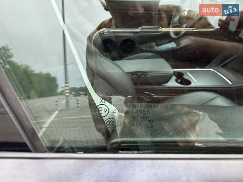 Седан Tesla Model 3 2020 в Коломые