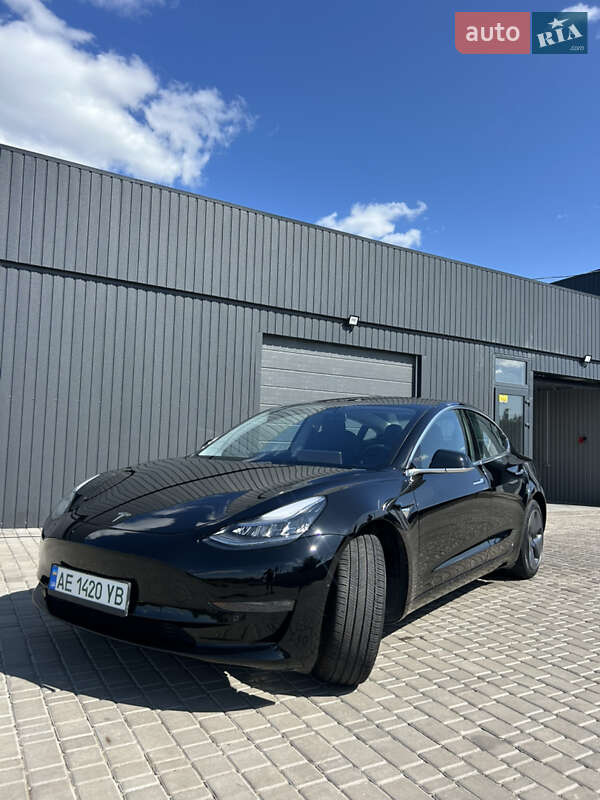 Седан Tesla Model 3 2020 в Кривом Роге фото 9 Седан Tesla Model 3 2020 в Кривом Роге