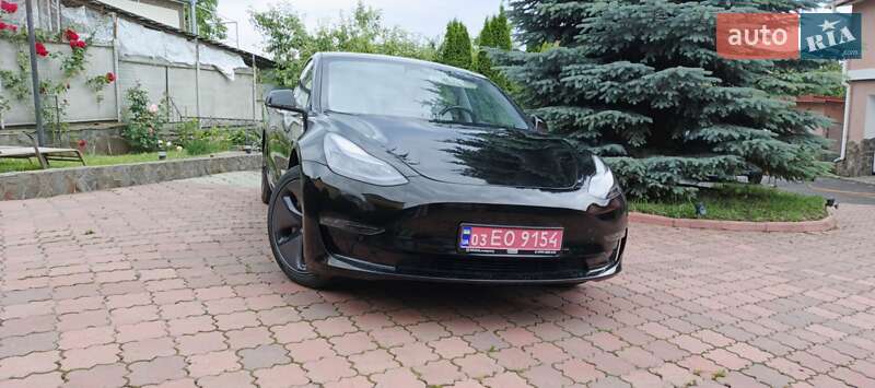 Tesla Model 3 2019