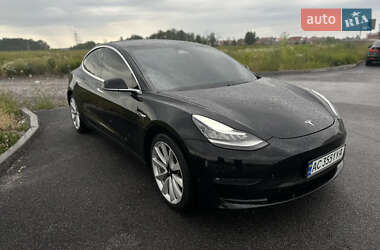 Седан Tesla Model 3 2019 в 