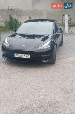 Седан Tesla Model 3 2019 в 