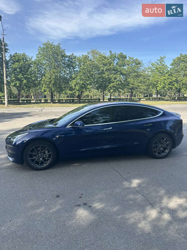 Седан Tesla Model 3 2018 в Одесі фото 3 Седан Tesla Model 3 2018 в Одесі