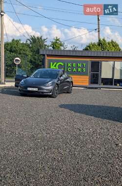 Седан Tesla Model 3 2020 в Луцьку