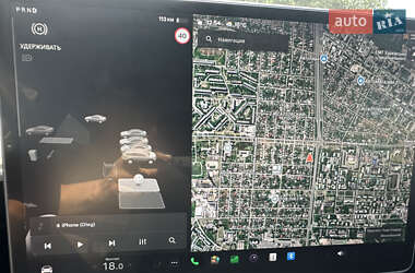 Седан Tesla Model 3 2021 в 