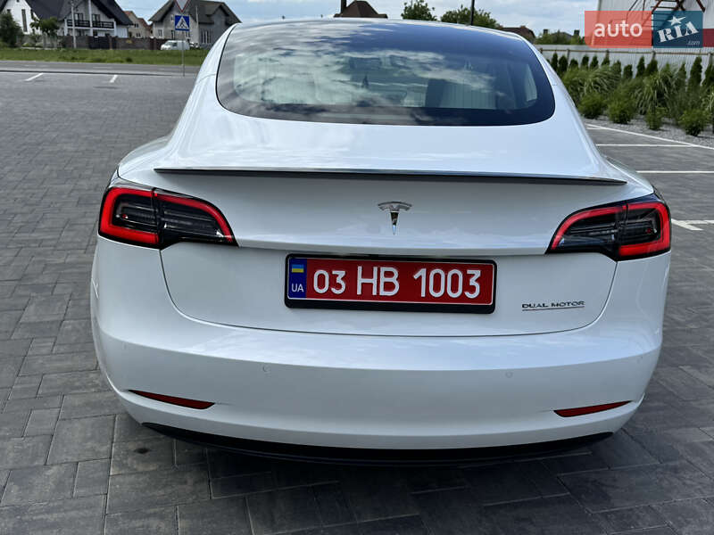 Седан Tesla Model 3 2019 в Луцке фото 7 Седан Tesla Model 3 2019 в Луцке
