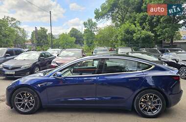 Седан Tesla Model 3 2018 в 