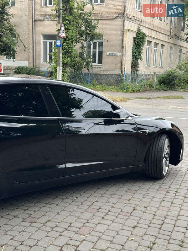 Седан Tesla Model 3 2018 в Каменец-Подольском