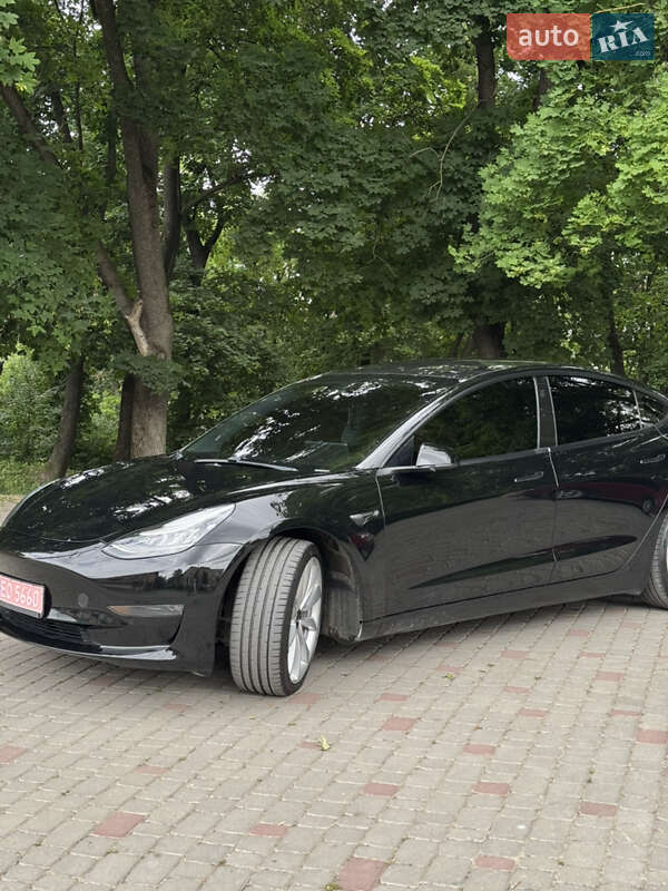 Седан Tesla Model 3 2018 в Каменец-Подольском