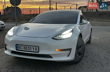 Седан Tesla Model 3 2019 в 