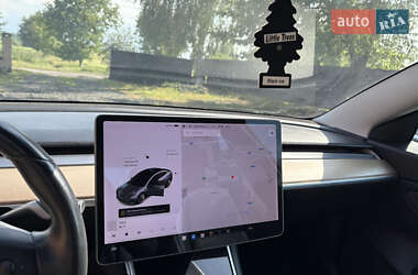 Седан Tesla Model 3 2018 в 