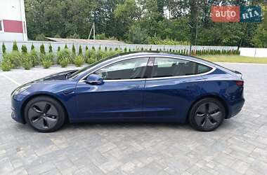 Седан Tesla Model 3 2019 в 