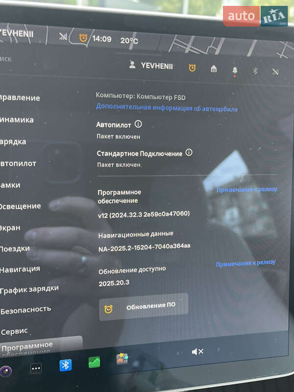 Седан Tesla Model 3 2021 в Киеве