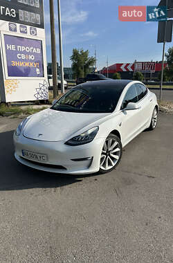 Седан Tesla Model 3 2018 в Києві