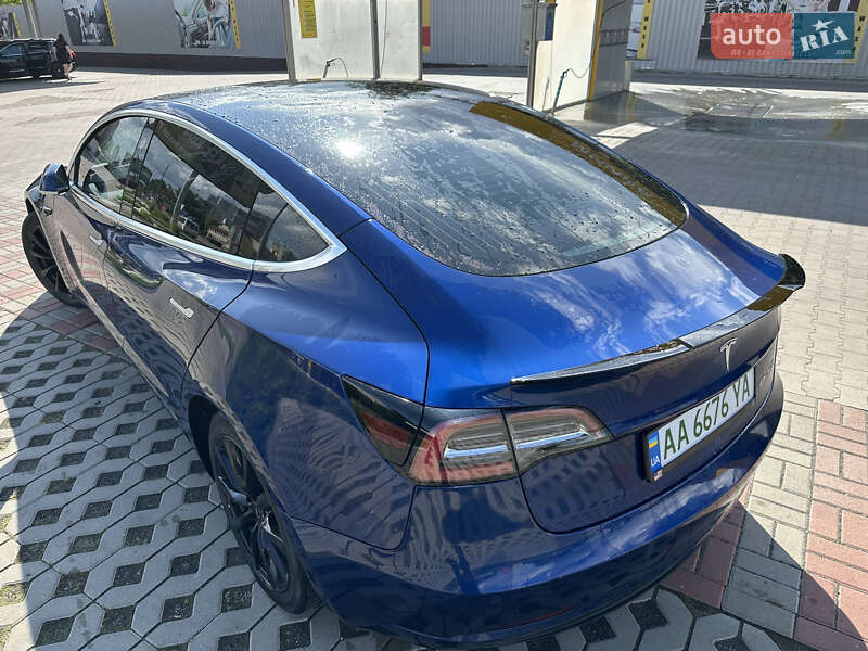 Седан Tesla Model 3 2019 в Киеве фото 8 Седан Tesla Model 3 2019 в Киеве