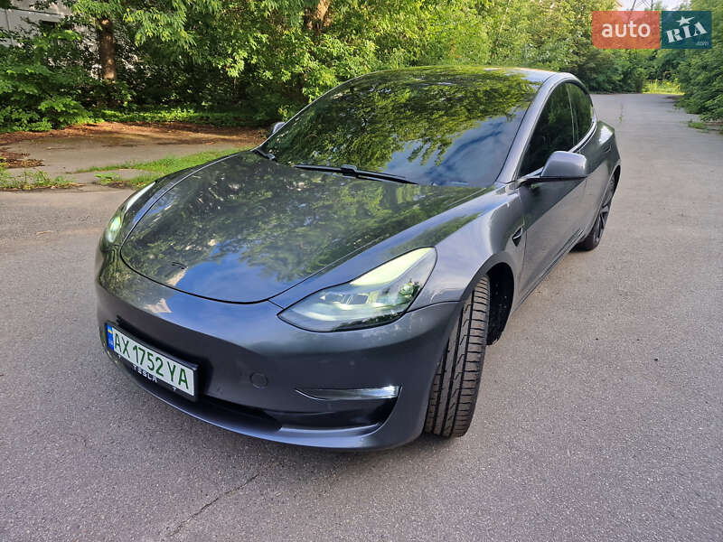 Седан Tesla Model 3 2021 в Харькове