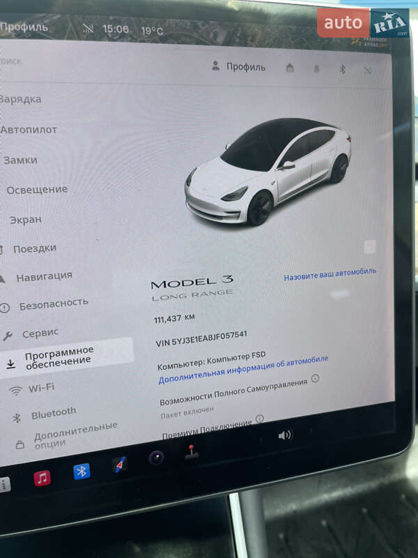 Седан Tesla Model 3 2018 в Луцке