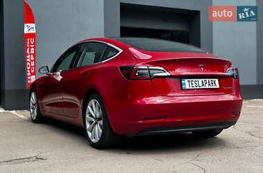 Седан Tesla Model 3 2018 в 