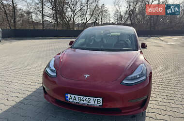 Седан Tesla Model 3 2018 в 
