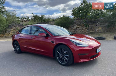 Седан Tesla Model 3 2019 в 