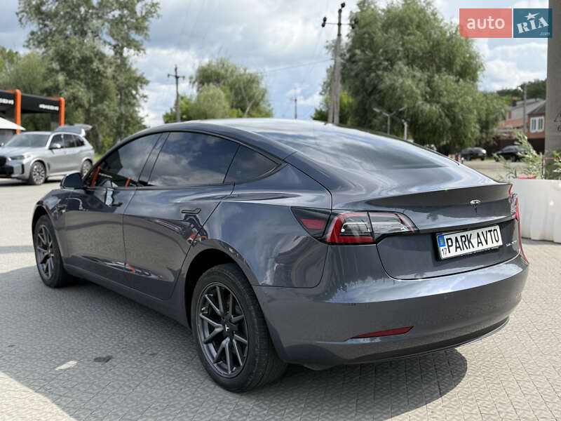 Седан Tesla Model 3 2019 в Полтаве