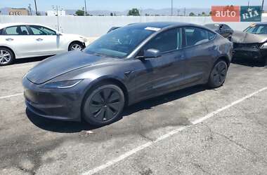 Tesla Model 3 2025