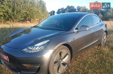 Седан Tesla Model 3 2019 в Ивано-Франковске
