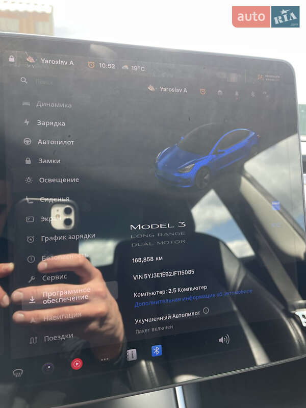 Седан Tesla Model 3 2018 в Львові